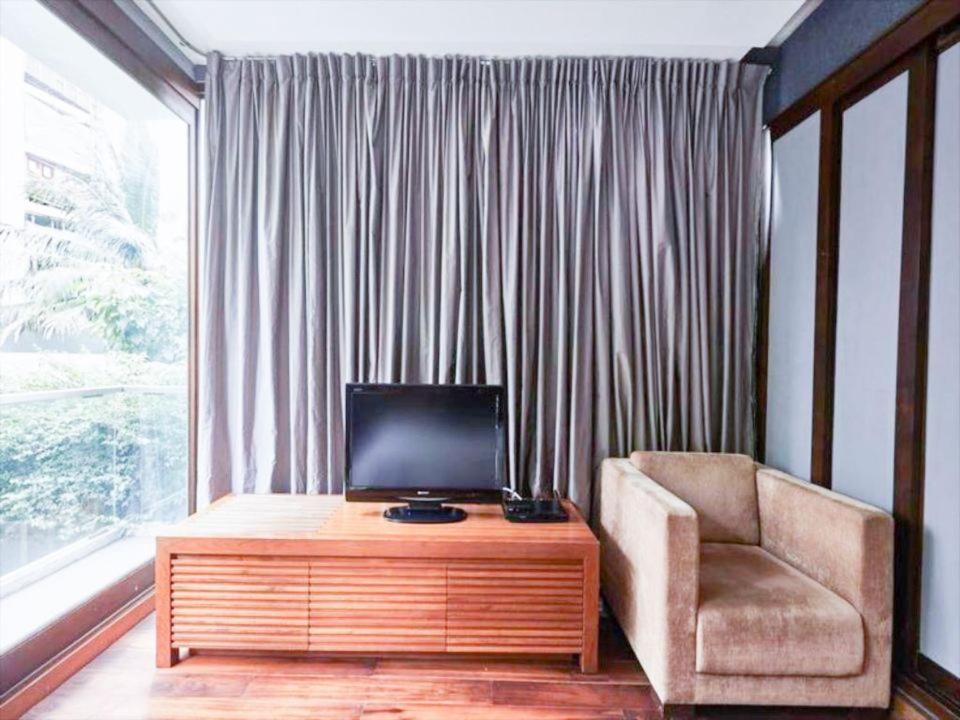 Luxx Langsuan Hotel - Sha Plus Bangkok Eksteriør billede