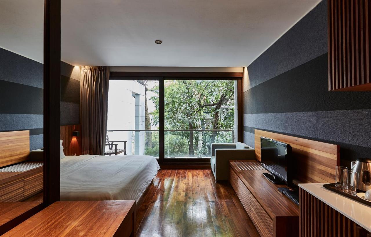 Luxx Langsuan Hotel - Sha Plus Bangkok Eksteriør billede